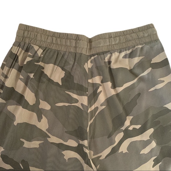 SPLENDID Classic Camouflage Jogger - SZ LARGE NWT - Picture 4 of 10